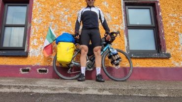 Z Irlandii do Rybnika… na rowerze! Paweł chce pomóc rybniczankom w potrzebie